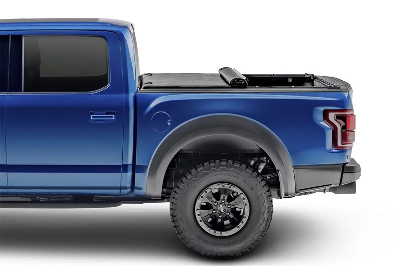 Extang Revolution 54486 Soft Tonneau Cover — Black Vinyl, Fits 2017–2021 Ford F-250/F-350 With 6'10" Bed 1